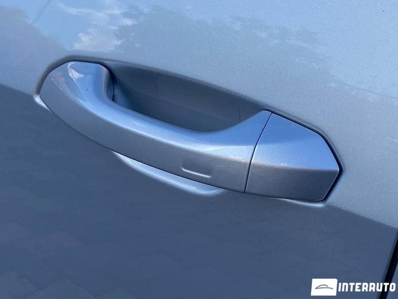 2022 Audi E-tron — Miniatură 5