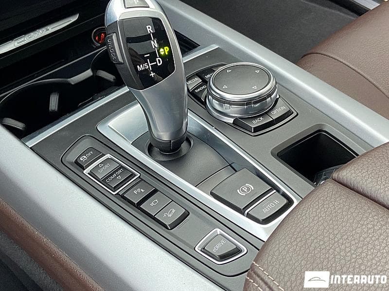 2016 BMW X5 4.0e — Miniatură 21