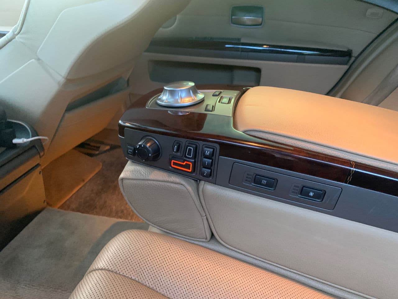 2004 BMW 760 — Miniatură 17