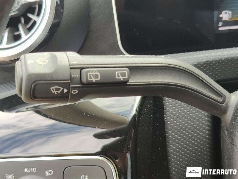 2019 Mercedes A 35 AMG — Miniatură 17