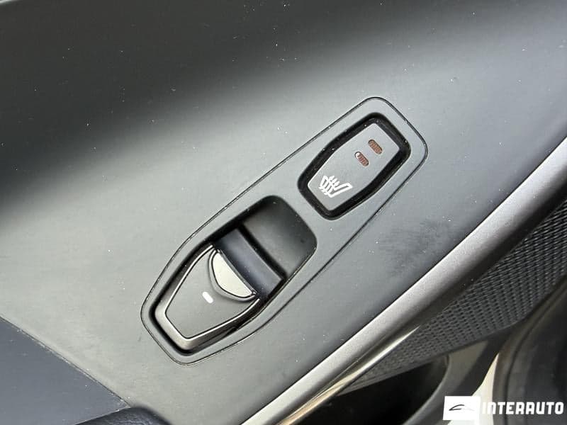 2017 Hyundai Santa Fe — Miniatură 18