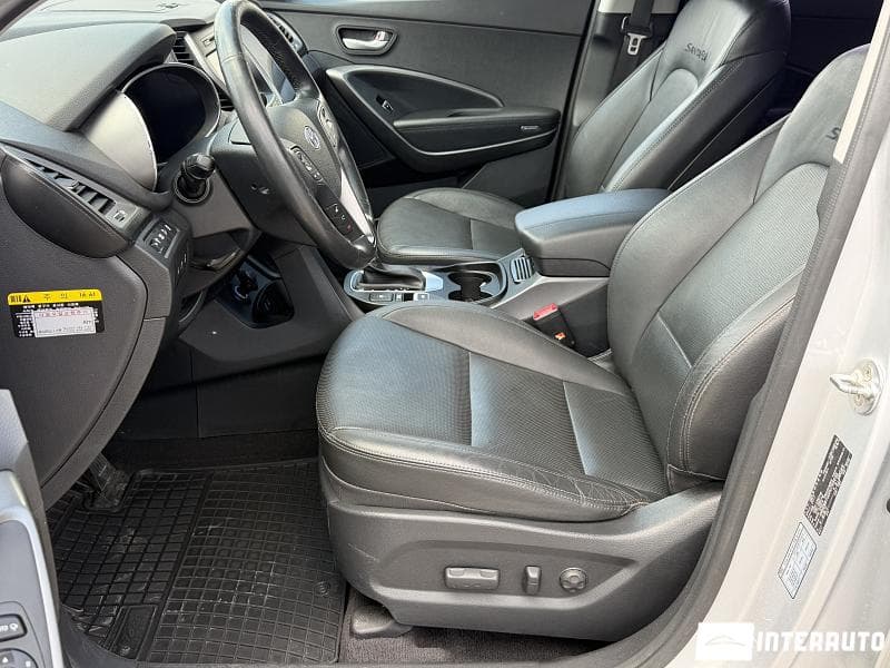 2017 Hyundai Santa Fe — Miniatură 8