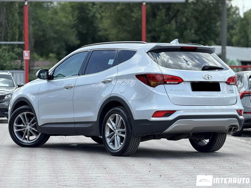 2017 Hyundai Santa Fe — Miniatură 3