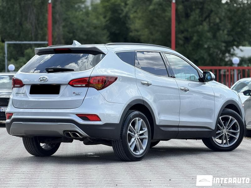 2017 Hyundai Santa Fe — Miniatură 2