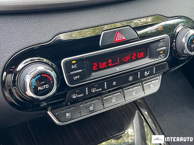 2017 Kia Sorento — Miniatură 15
