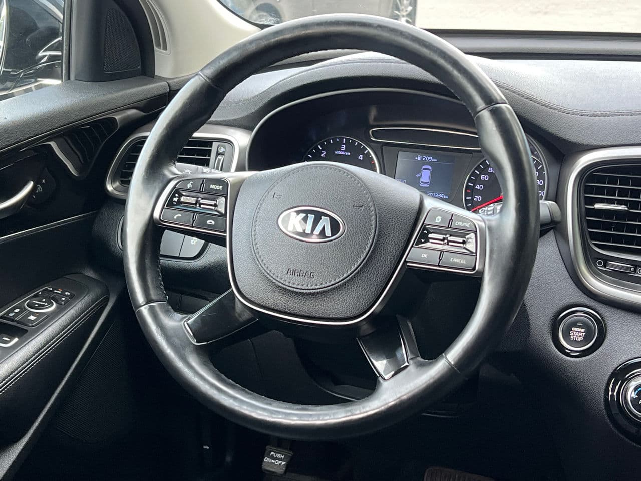 2017 Kia Sorento — Miniatură 11
