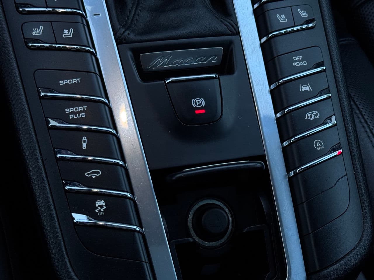 2018 Porsche Macan — Miniatură 12