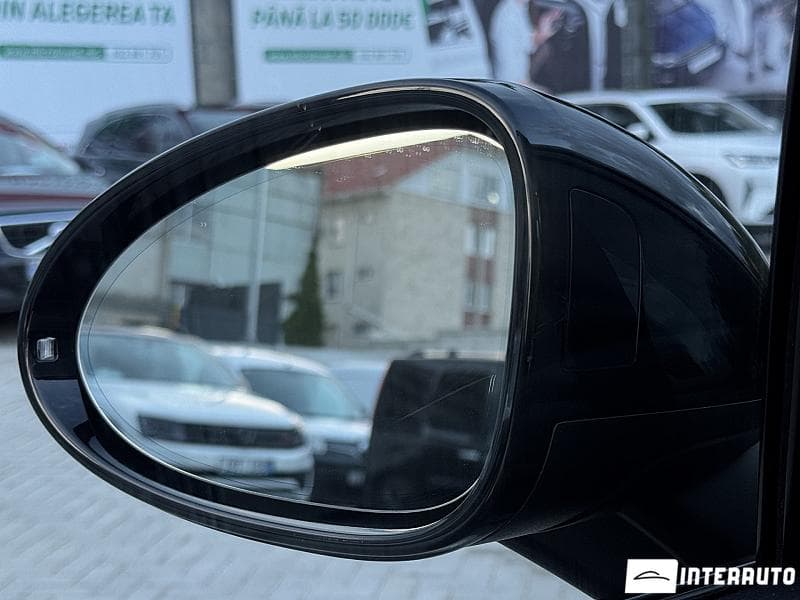 2018 Porsche Macan — Miniatură 17
