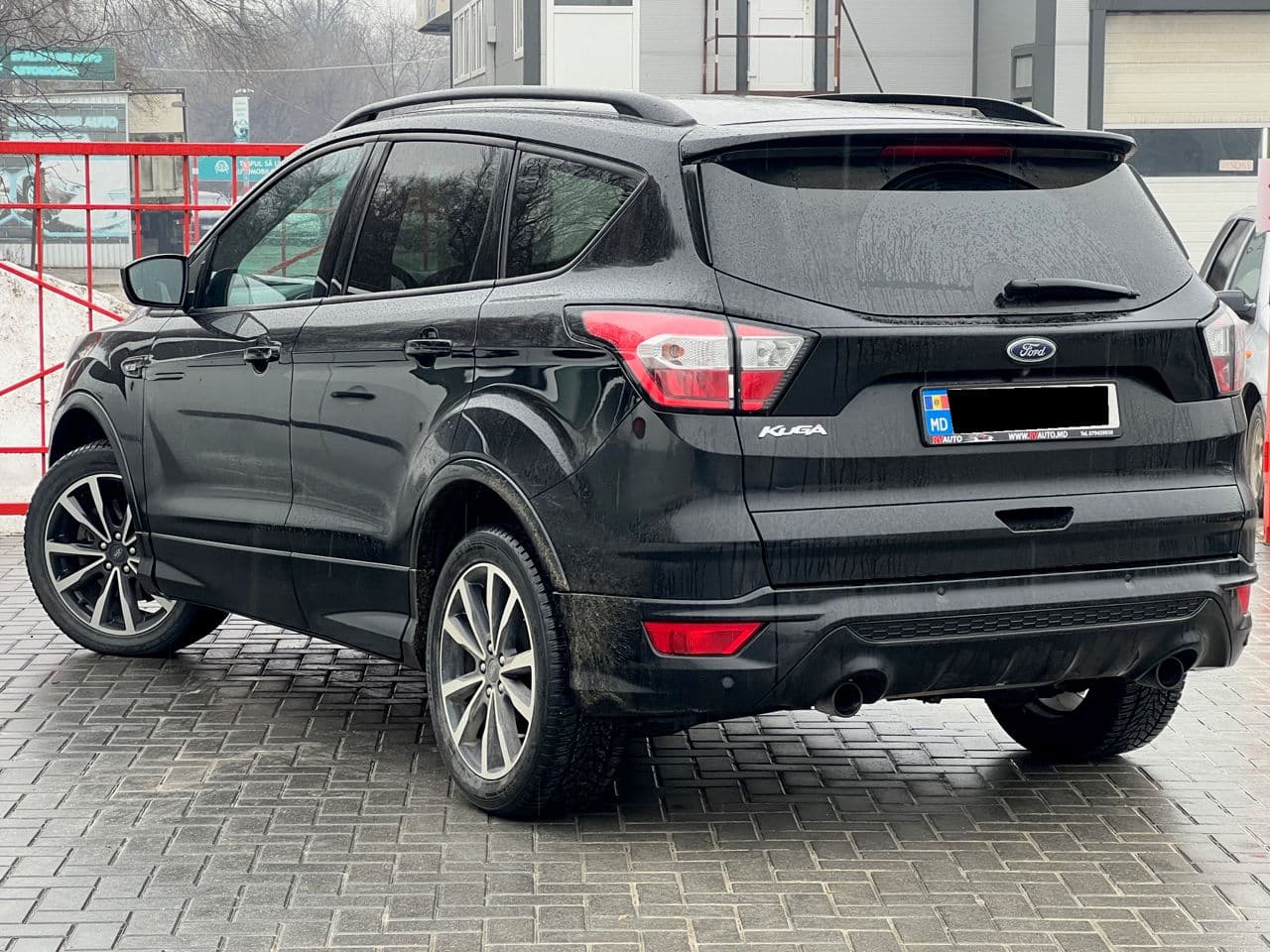 2018 Ford Kuga — Miniatură 4