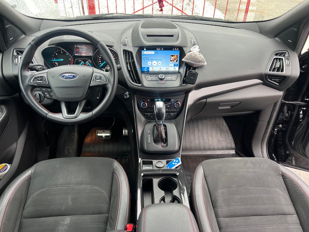 2018 Ford Kuga — Miniatură 7