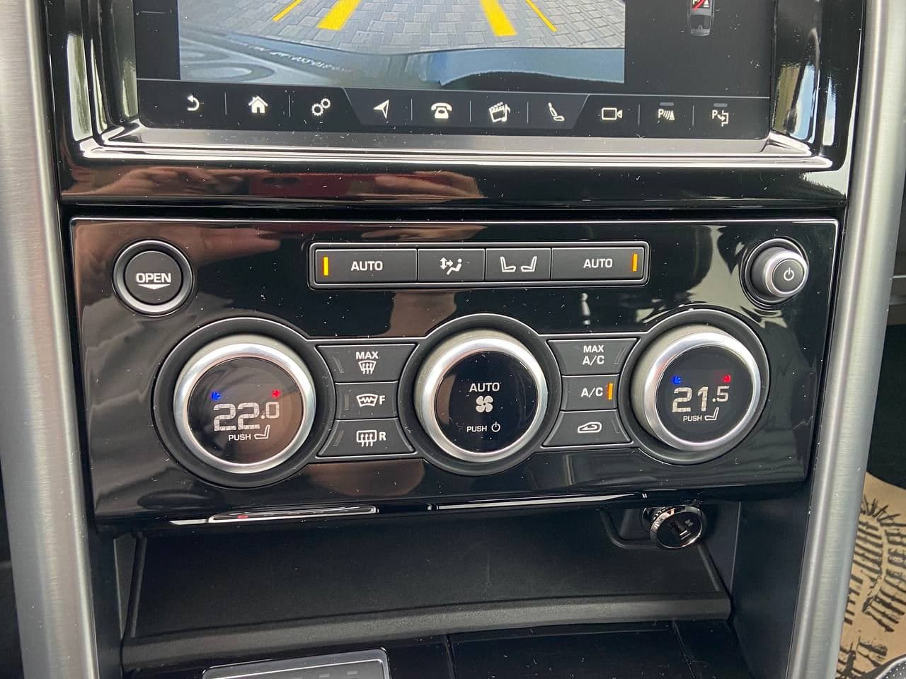 2019 Land Rover Discovery — Miniatură 13