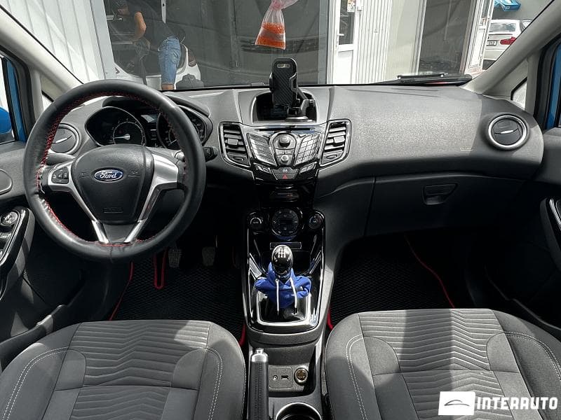 Ford Fiesta 2012 — Миниатюра 8