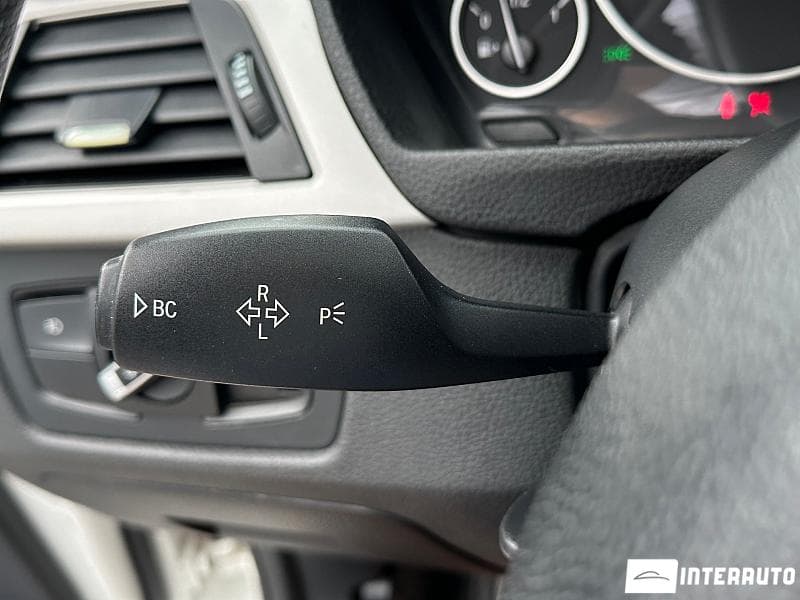 BMW 320 2015 — Миниатюра 7