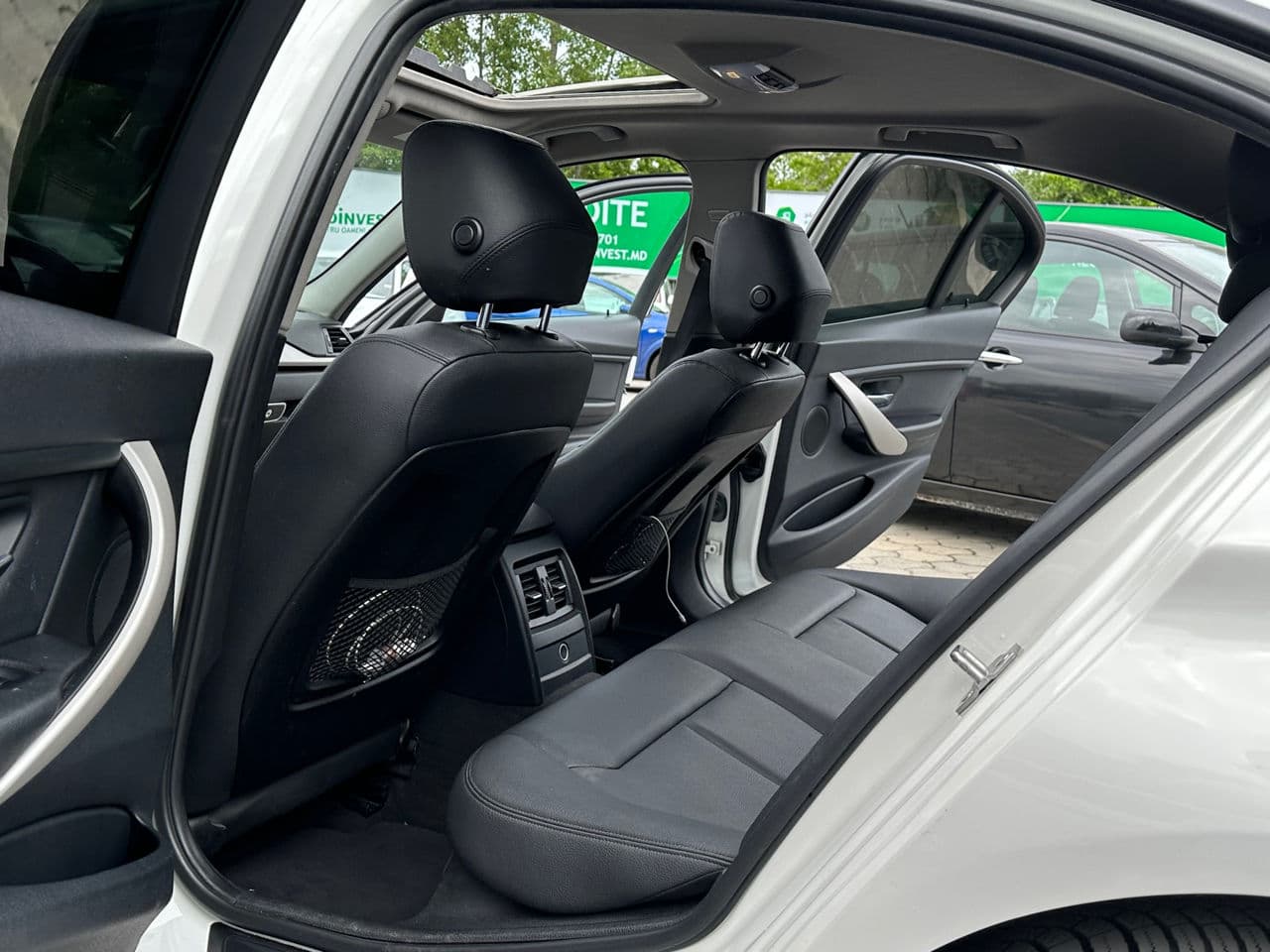 BMW 320 2015 — Миниатюра 17