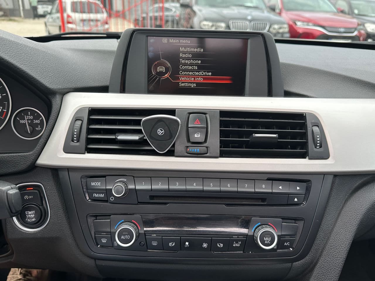 BMW 320 2015 — Миниатюра 11