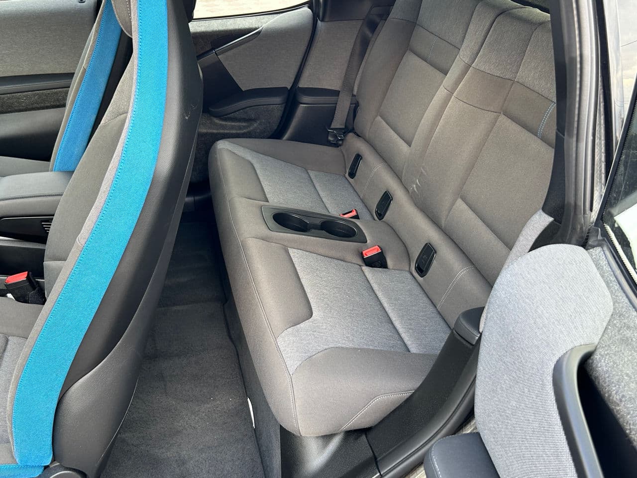 BMW i3 2016 — Миниатюра 13