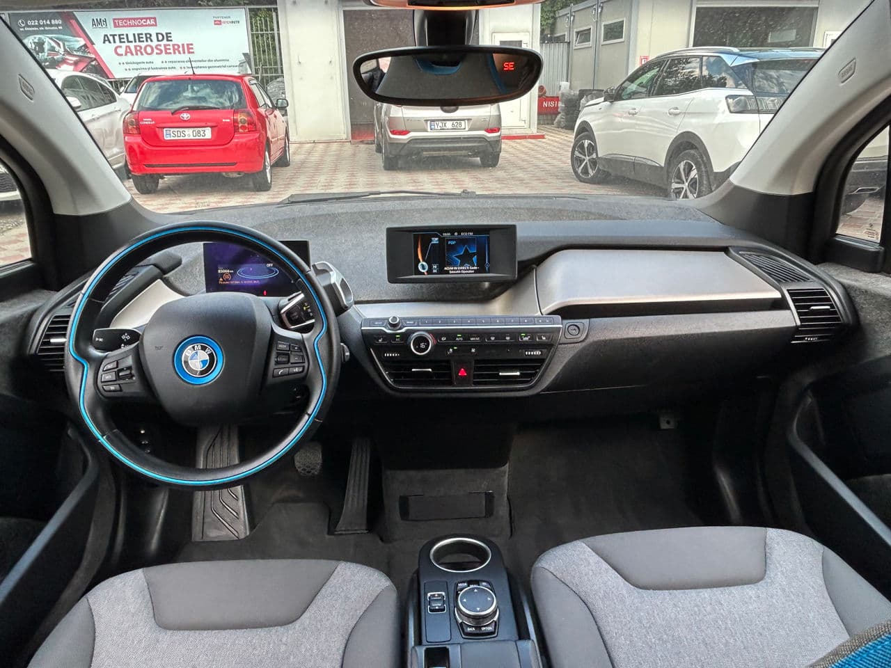 BMW i3 2016 — Миниатюра 6