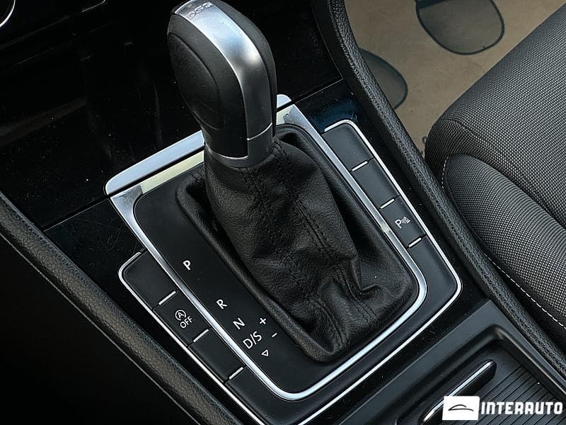2015 Volkswagen Golf — Miniatură 12