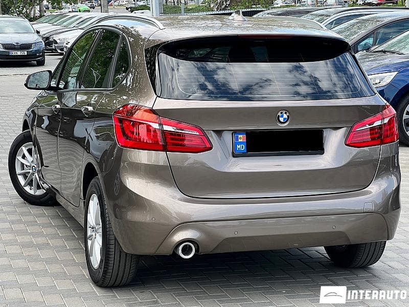 2020 BMW 216d — Miniatură 4