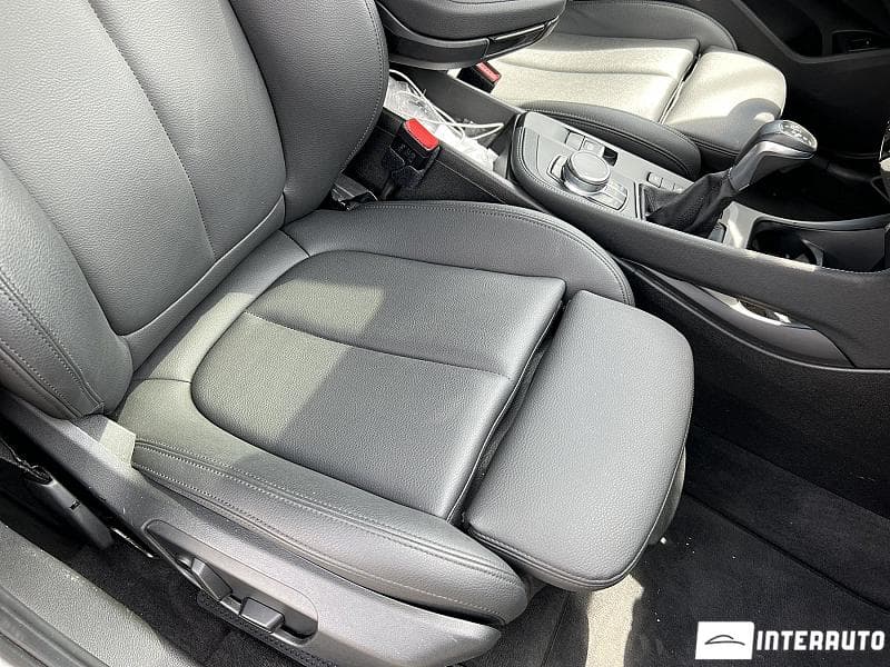 BMW X1 2.5i 2018 — Миниатюра 17