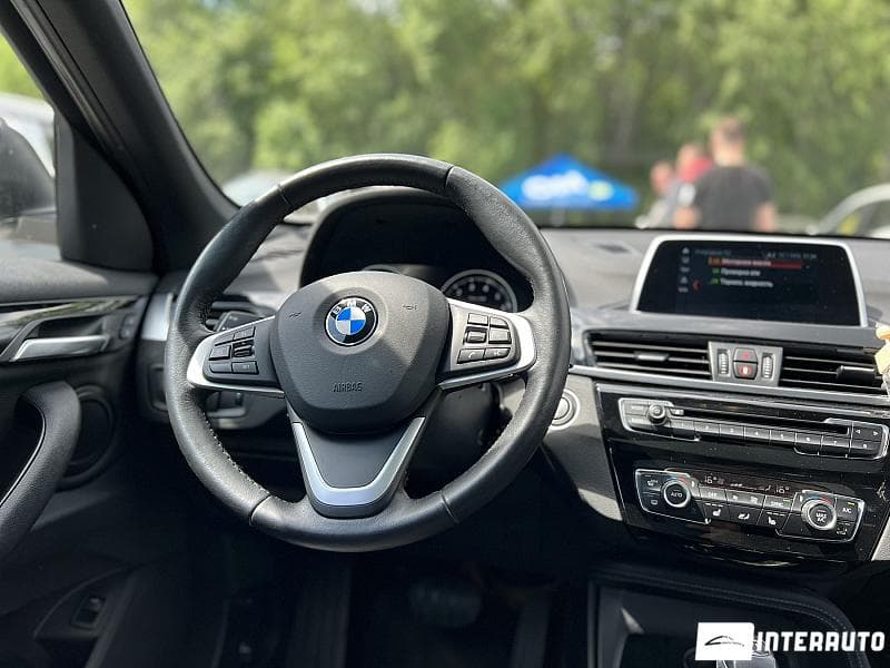 BMW X1 2.5i 2018 — Миниатюра 14
