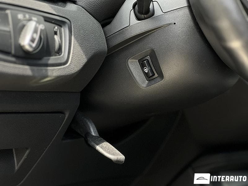 BMW X1 2.5i 2018 — Миниатюра 9