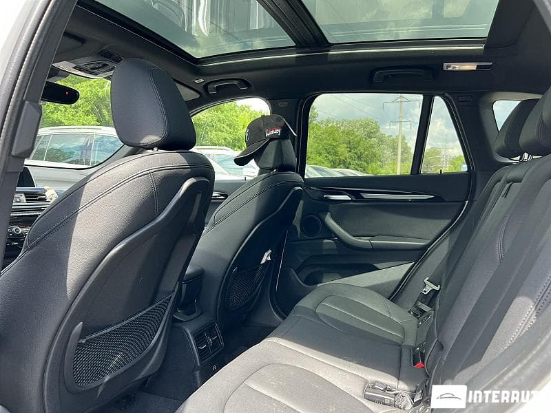 BMW X1 2.5i 2018 — Миниатюра 19