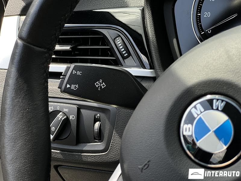 BMW X1 2.5i 2018 — Миниатюра 13