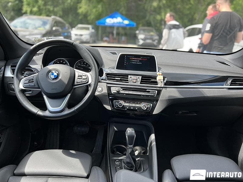 BMW X1 2.5i 2018 — Миниатюра 15