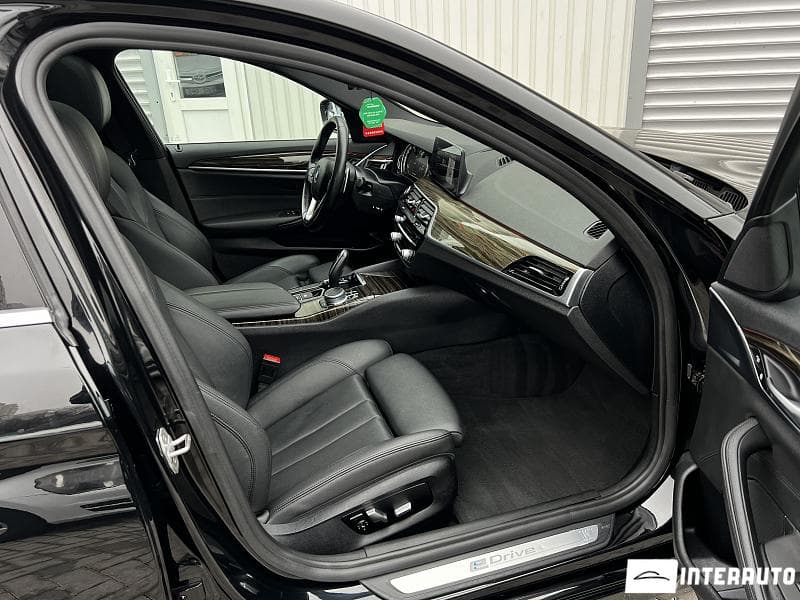 BMW 530e 2018 — Миниатюра 6