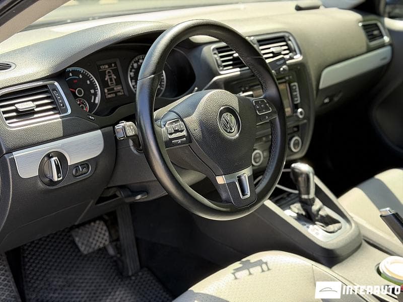 2013 Volkswagen Jetta — Miniatură 8
