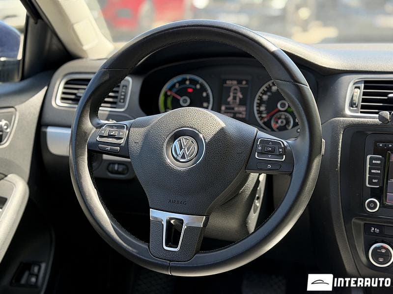 2013 Volkswagen Jetta — Miniatură 10