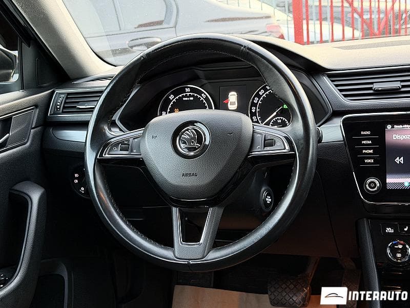 2018 Skoda Superb — Miniatură 8