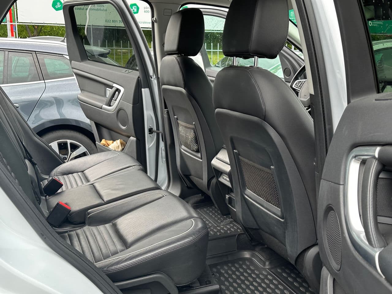 2017 Land Rover Discovery Sport — Miniatură 17