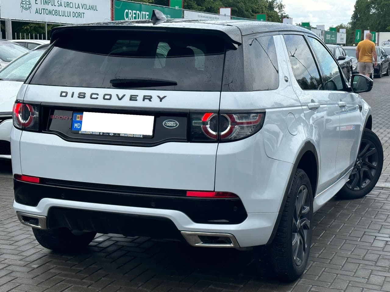 2017 Land Rover Discovery Sport — Miniatură 3