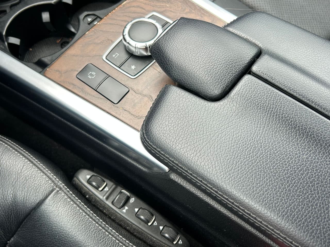 2015 Mercedes E 200 — Miniatură 15