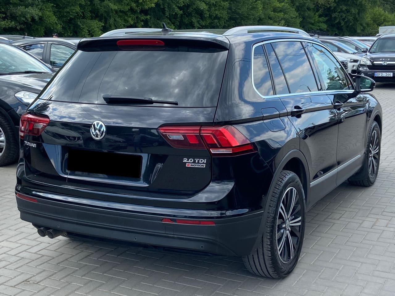 2017 Volkswagen Tiguan — Miniatură 2