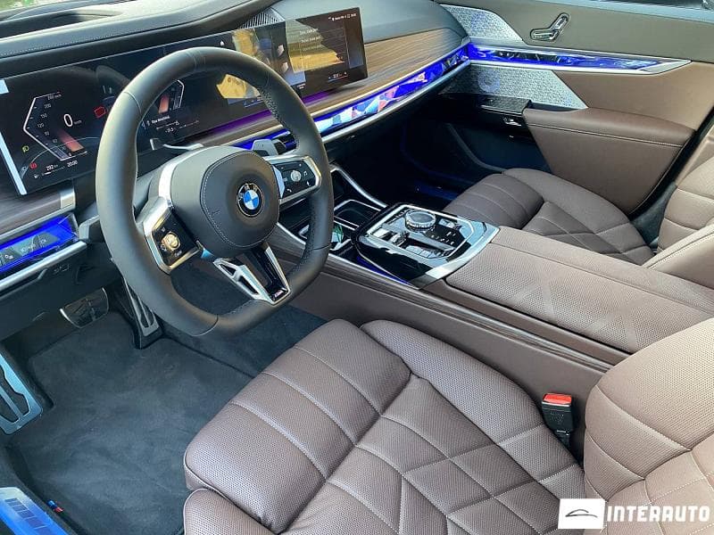 BMW 740 2023 — Миниатюра 9