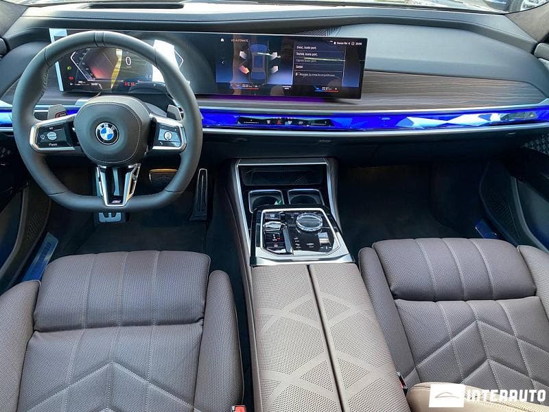 BMW 740 2023 — Миниатюра 8