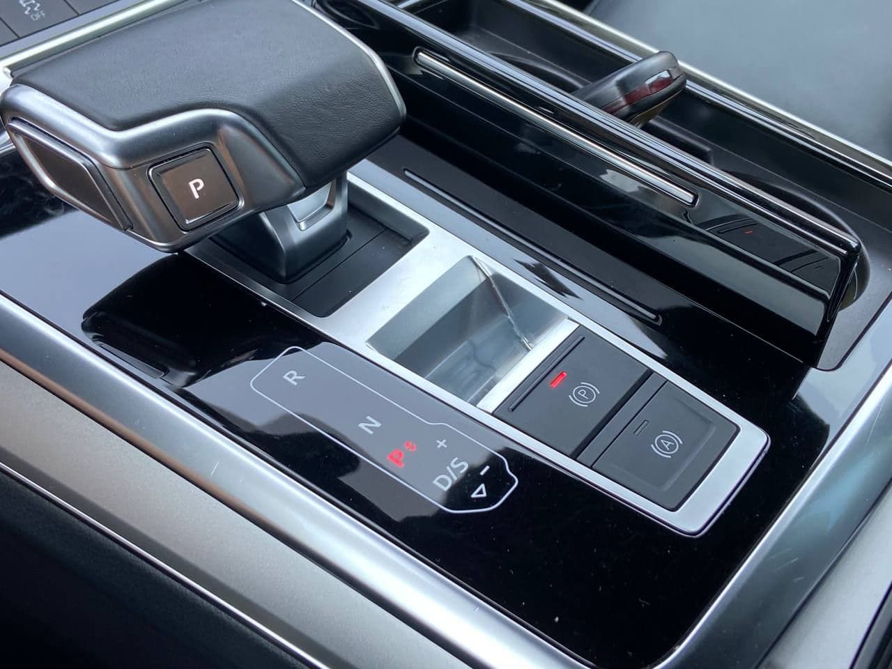 Audi Q7 2021 — Миниатюра 13