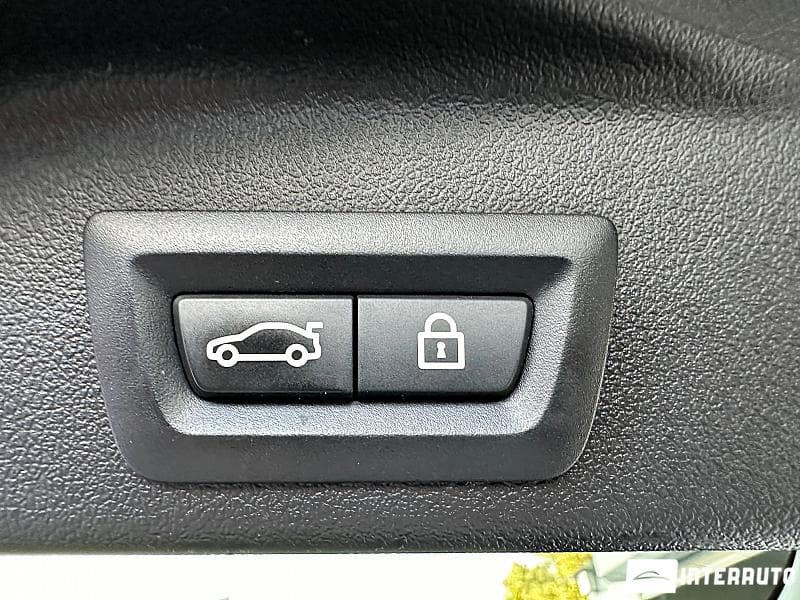 BMW X5 4.0i 2019 — Миниатюра 18
