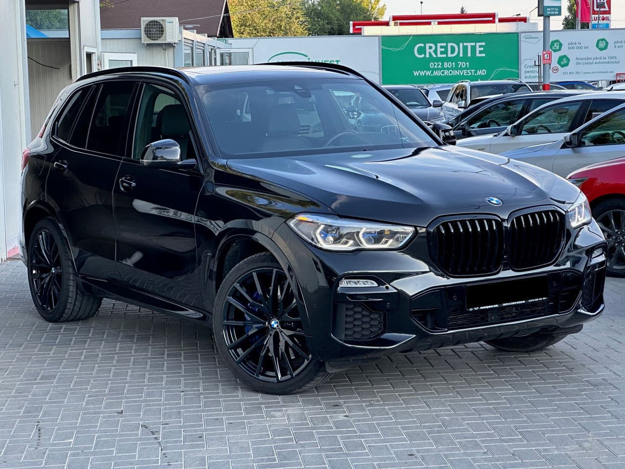 BMW X5 4.0i 2019 — Миниатюра 3