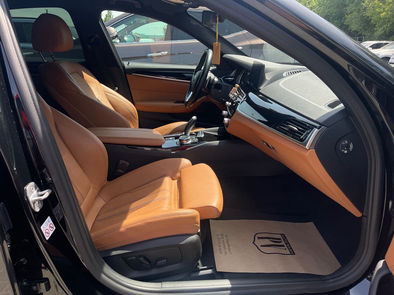 2017 BMW 530e — Miniatură 7
