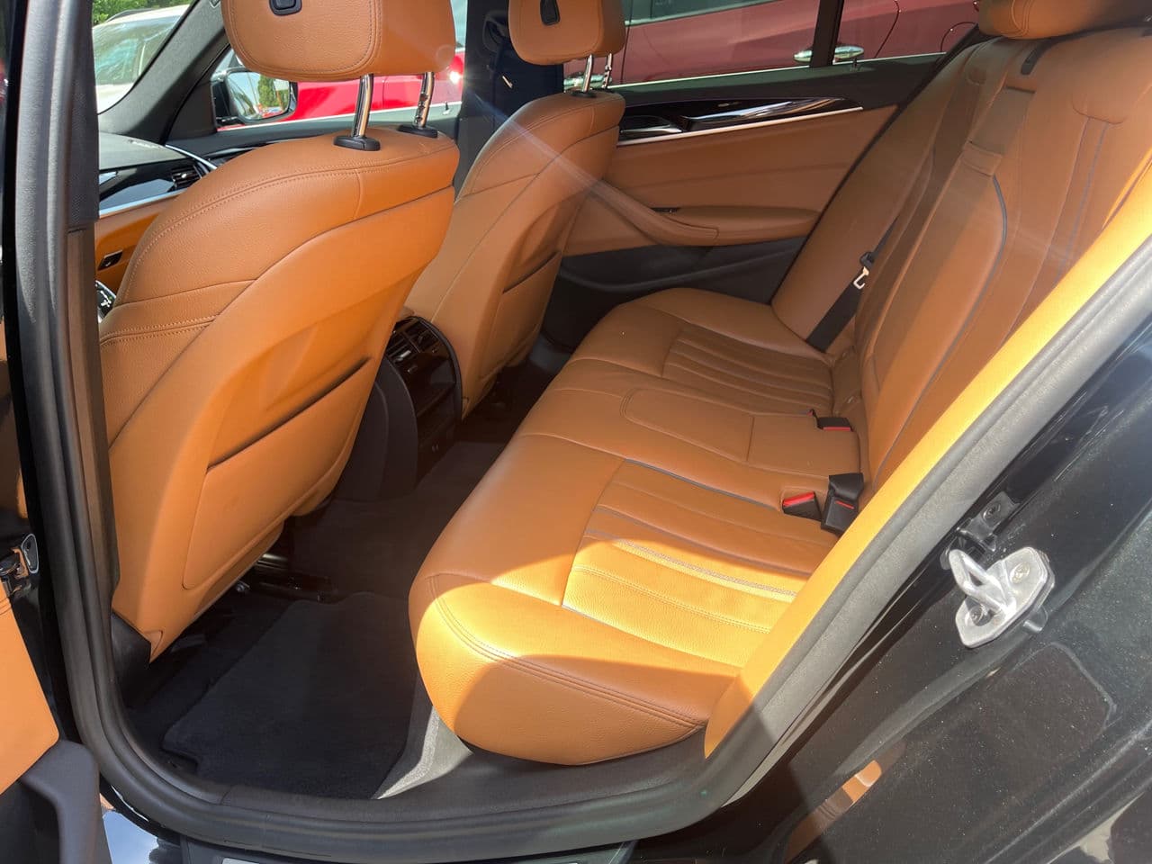 2017 BMW 530e — Miniatură 8