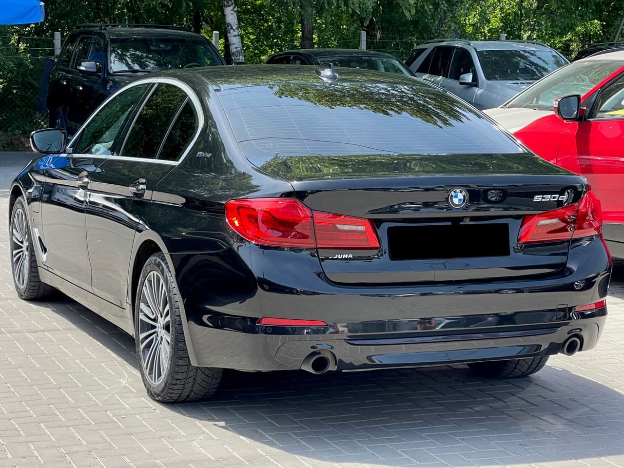 2017 BMW 530e — Miniatură 4