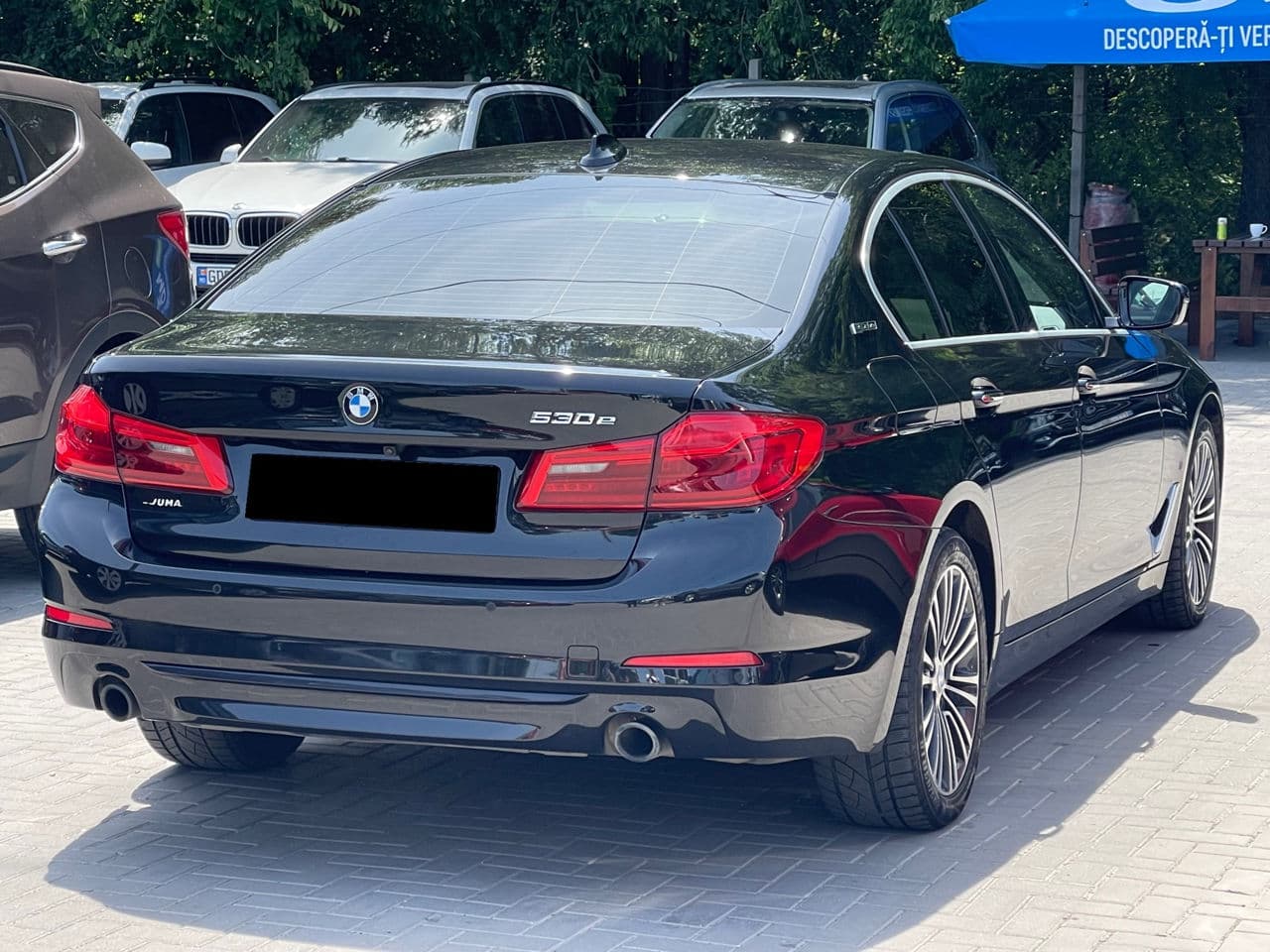 2017 BMW 530e — Miniatură 2