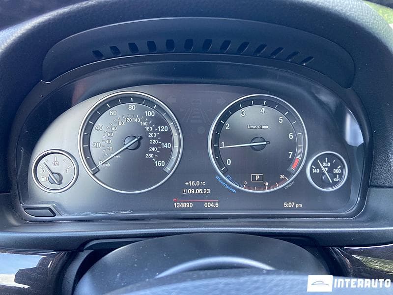 2015 BMW 528 — Miniatură 11