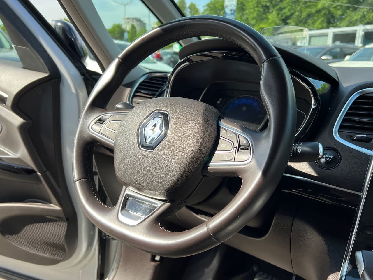 2016 Renault Espace — Miniatură 8