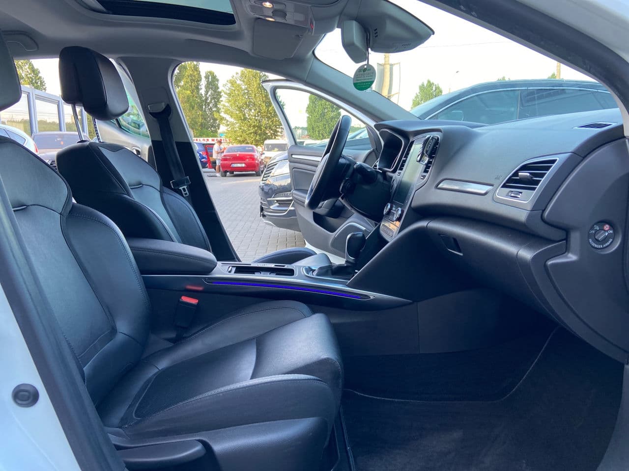 Renault Megane 2016 — Миниатюра 19