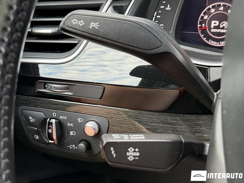 2016 Audi Q7 — Miniatură 13